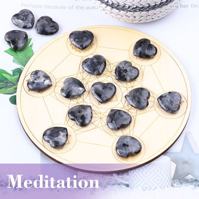 0.8 นิ้ว ดํา Labradorite หัวใจทรงทรงหินเยียวยาสําหรับการทําเครื่องประดับ