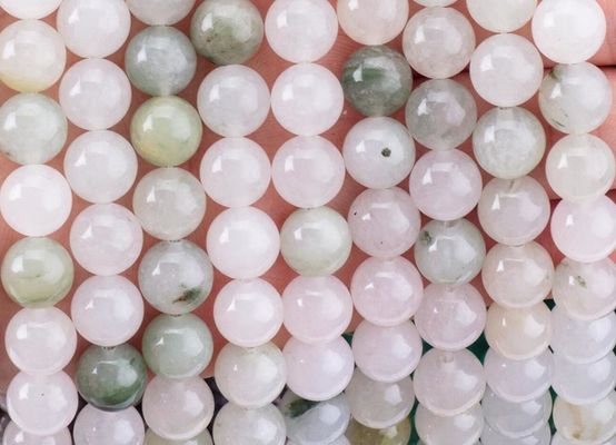 Tian Shan Green Jade Round Bead Natural Crystal Gemstone ขนาดข้อมูลอื่นๆ ขนข้อมูลอ่อนๆ สําหรับการทําเครื่องประดับ DIY