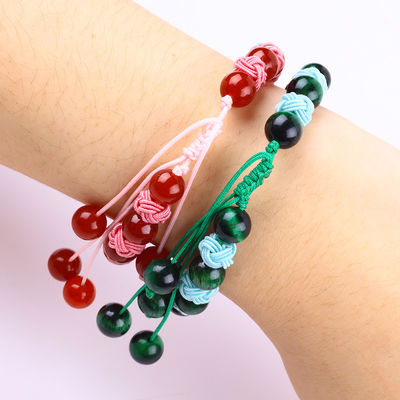 ตาเสือสีเขียว 8 มม และสีแดง ชาลซิโดนี ปรับสายผสม การรักษาสมดุล สร้อยข้อมือ