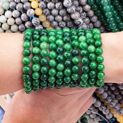 คริสตัลธรรมชาติสีเขียวเข้ม Jadeite 8MM กลมหินหินหินหินสําหรับการทําเครื่องประดับ DIY