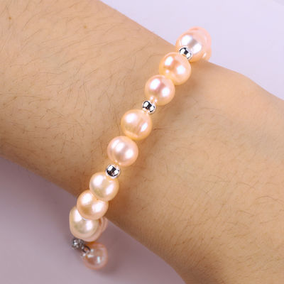 7 มิลลิเมตร สร้อยข้อมือสีชมพู Pearl Stretch With White Shell ยอมรับการปรับแต่ง