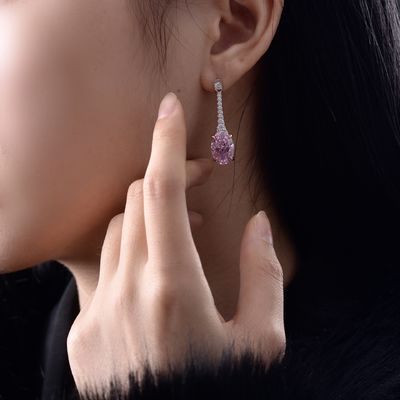 925 สตอร์ลิง เงิน Zircon หูหูทรงโอวาลยาว