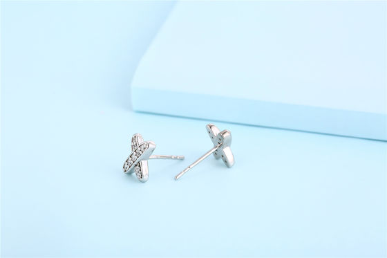 X Shape 925 Moissanite Stud Earrings เครื่องประดับเงินสเตอร์ลิ่ง