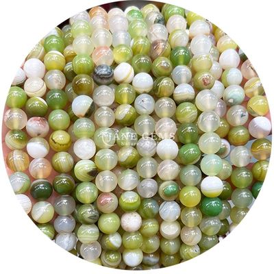 สีสันโล่งกลมคริสตัล การรักษาหินแท้สําหรับของขวัญและปาร์ตี้ตกแต่ง